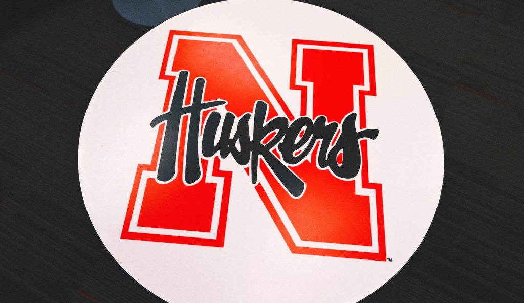 huskersh1.jpg