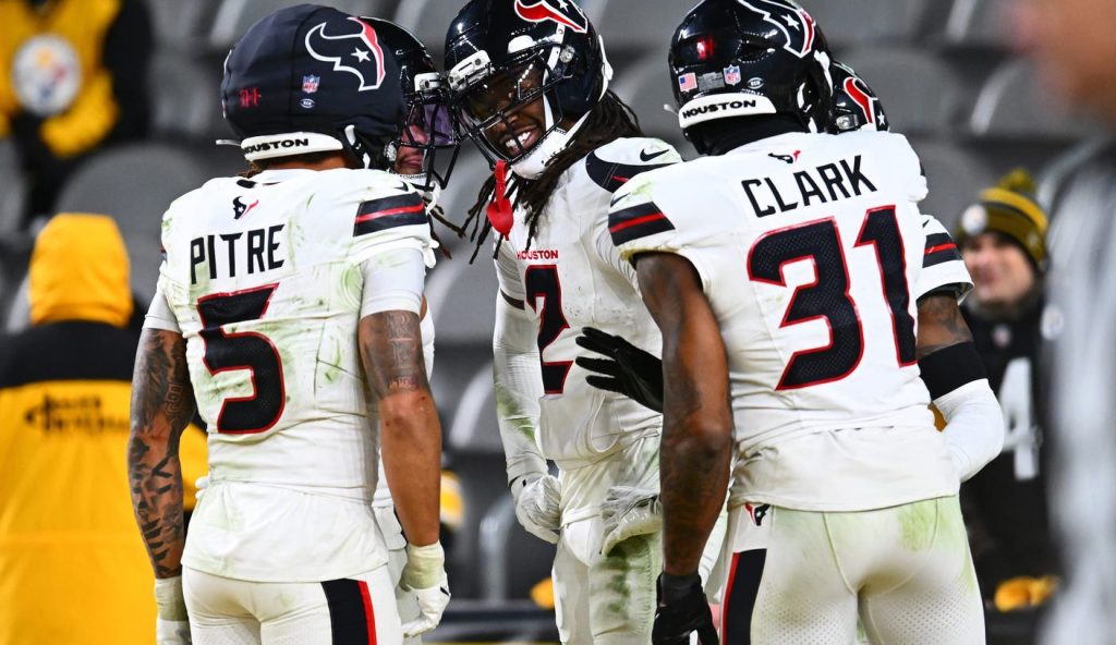 texans-d-scaled.jpg